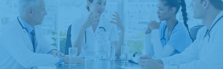 équipe de professionnels diplômés en APA